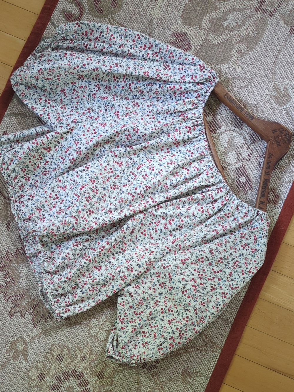 Doen Lotus Top in Briarwood Floral Size Medium - Picture 5 of 8